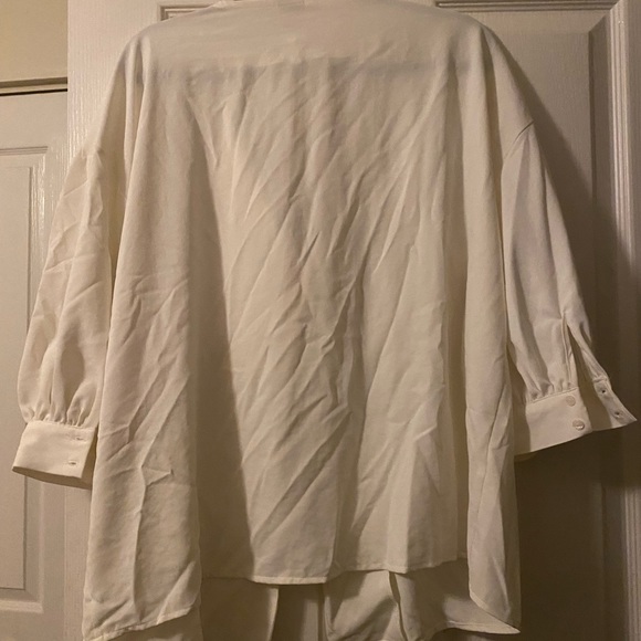 WORTHINGTON BLOUSE - Picture 8 of 8